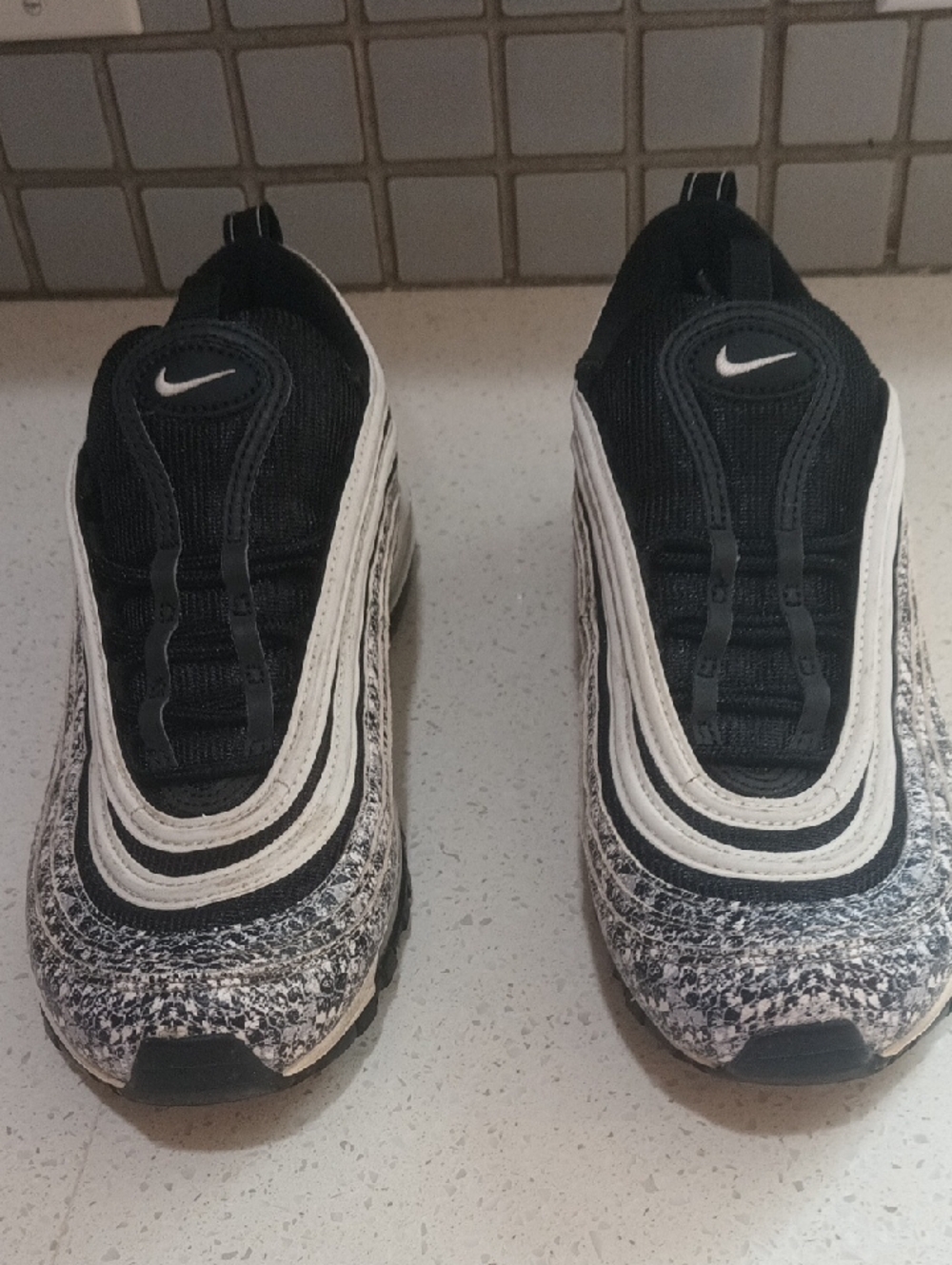 Women's Nike Air Max 97 Coco Snake Size 9.5